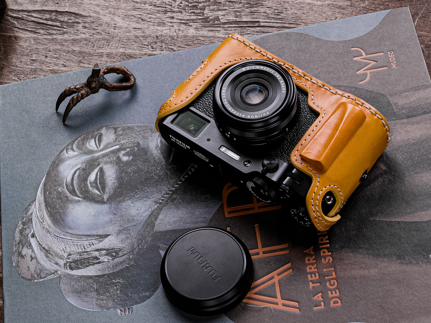 FUJI X100VI HALF CASE 