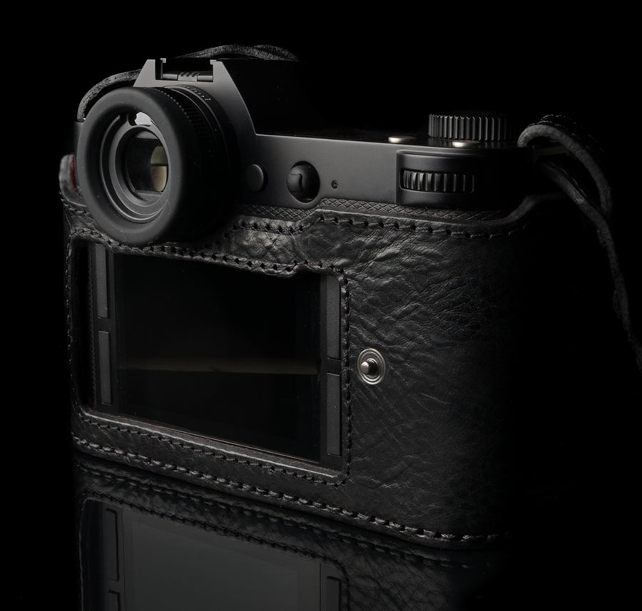 LEATHER HALF CASES FOR LEICA SL 601