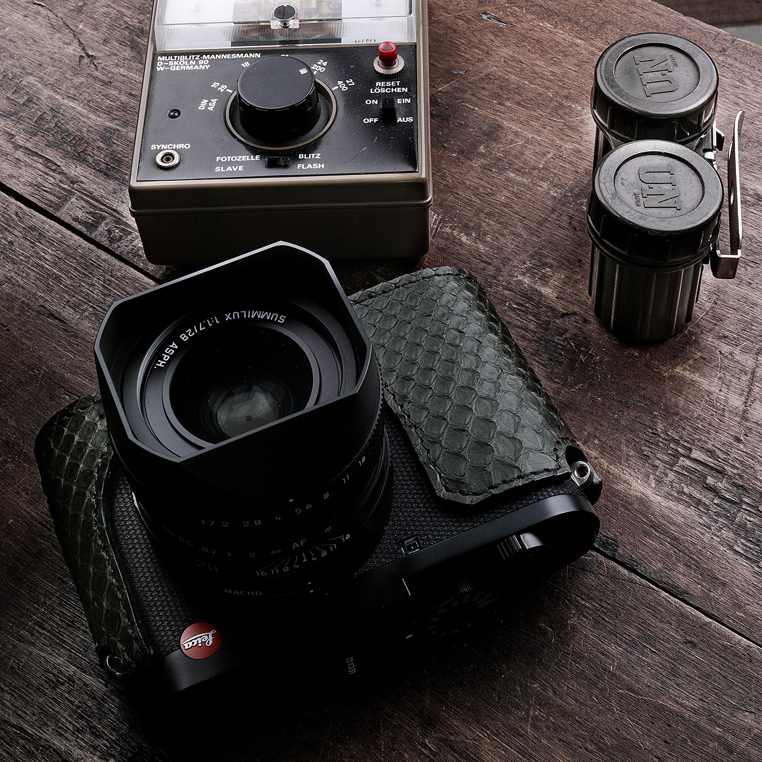 thumbnail image 2 of MUZIRI KINOKOO Case For Leica Q3 Q3 43, Top Layer... 2 of 9